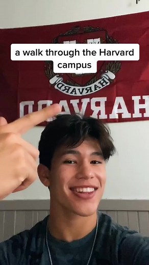 Exploring Harvard Campus with Niko | Vlogging Tomorrow