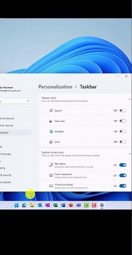Customize your Windows 11 taskbar like a pro! 🚀 #Windows11 #WindowsTips #Taskbar #PCTips