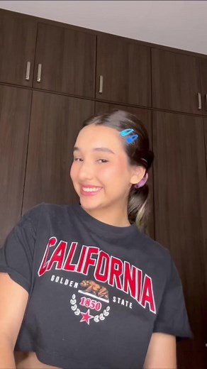 Clean Makeup Look Tutorial for a Natural and Fresh Appearance