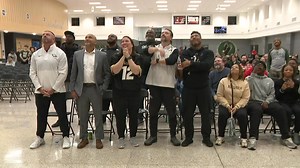 169K views · 5K reactions | Former Gwinnett County football star Travis Hunter won the Heisman Trophy in New York City Saturday night. His old high school coach and community set up a watch party in Suwanee to cheer him on Read more: bit.ly/3ZzvdxT | FOX 5 Atlanta | Facebook