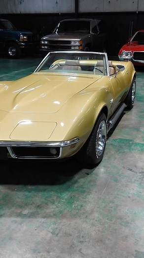 115 reactions | PC Classic Cars test drives a 1969 Chevrolet Corvette Click the link to view full test drive: https://youtu.be/ymxhVS5EC9M | PC Classic Cars | Facebook