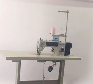 [Hot Item] Single Needle Computerized Lockstitch Sewing Machine with Electronic Puller