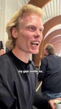 Van je vrienden moet je het hebben🥲 #schaatsen #sports