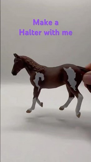 Making a halter for my Schleich horse #schleich #schleichhorse #diy