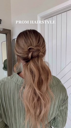 Prom Hairstyle Tutorial: Stunning Ponytail Ideas