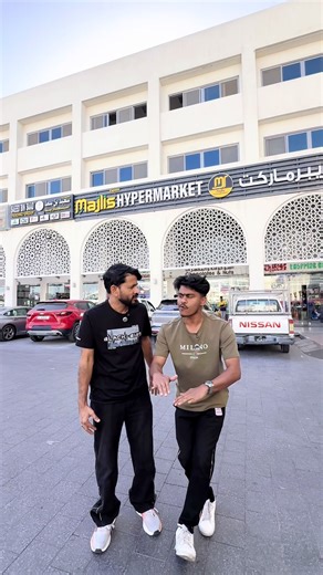 majlis Haypermarket new sanaiya 31 desember to 3 january #jahedulhoque11 #qatar @Mumtaz rain