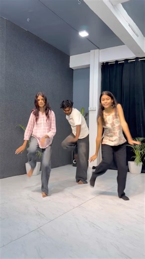 Ucha lamba kad | #dance #ytshorts
