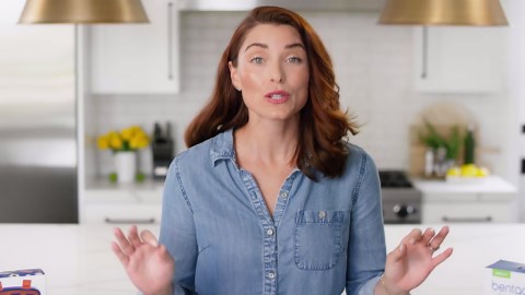 Bentgo Kids Bento-Style 5-Compartment Leak-Proof Lunch Box - Ideal Portion Sizes for Ages 3 to 7 - Durable, Drop-Proof, Dishwasher Safe, PFAS & BPA-Free & Made with Food-Safe Materials (Seafoam)