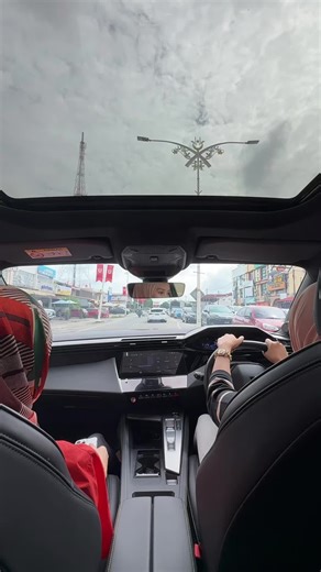 Driving the Peugeot 408: An On-Road Experience