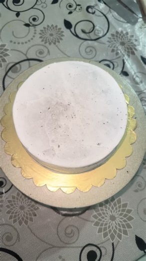 Kritika Bakers| Home Bakery on Instagram: "The cutest Hello Kitty Home Baked cake [ #kritikabakers #homebaker cake transition video before vs after #baking #cake #hellokitty cakes ]"