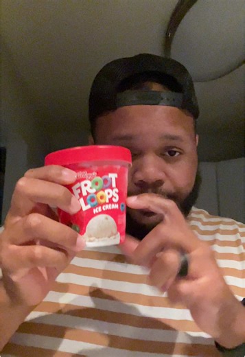 Cereal Ice Cream: Froot Loops and Frosted Flakes