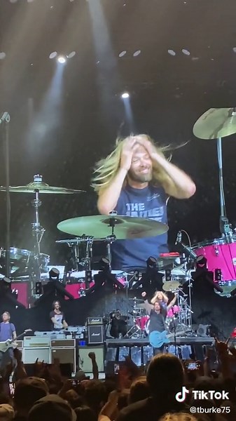 August 2021 Foo Fighters Concert New Mexico #taylorhawkins #restinpeace #foofighters #fyp #gonetoosoon #bestconcertever