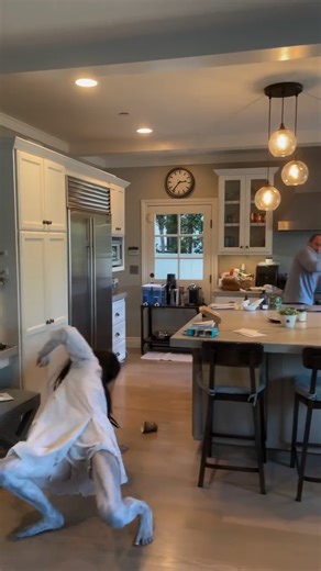 Happy Halloween 😳😱🎥 | The Greatest Entertainer