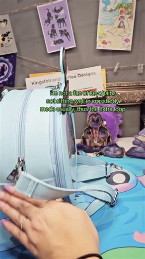 Kickstarter for the Bug Jar bag is live right now 💚🐛 #hollowknight #silksong #art