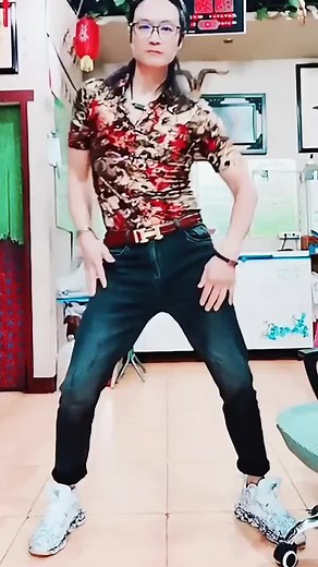 Mr Soul Dancer (@zdancer666)’s videos with original sound - Mr Soul Dancer