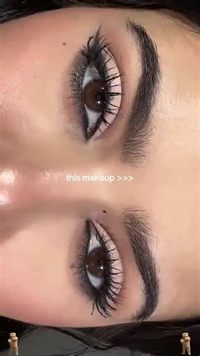 Eyeliner Tips: Buttery Soft Application for Perfect Lines