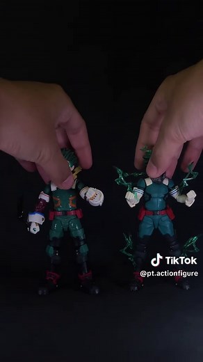 Revoltech vs S.H.Figuarts: Izuku Midoriya Comparison