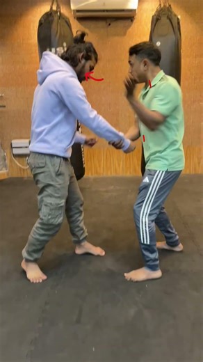 Basic Self Defence Everyone Must Know