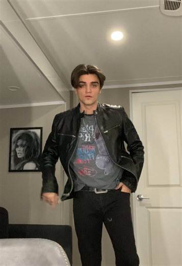 Run Away: A Thrilling Netflix Experience