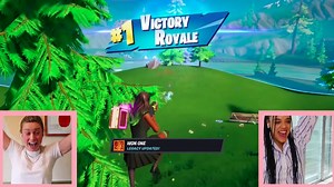 Brie Larson teaching Tessa Thompson how to play 'Fortnite' is just a nice time