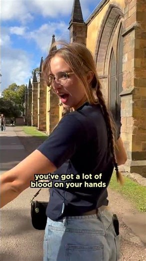 Woman Confronts Voldemort 🪦 #HarryPotter