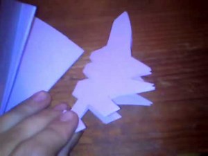 Making a paper snowflake is easy, method 1