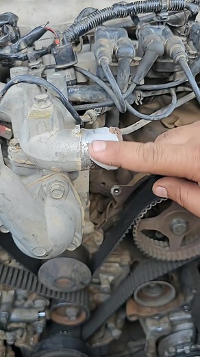 12K views · 94 reactions | #truck #Engine #gear #box #water #pipe #radiator #magic #fix | Naseem Mailk | Facebook