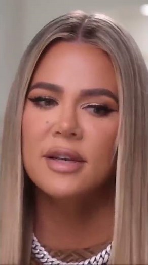 Kris Jenner yelling at the driver and Khloe corrects her #thekardashians #khloekardashian