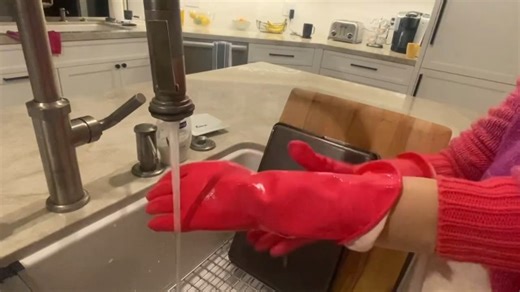 Watch Casabella Premium Waterblock Reusable Gloves - TESTED on Amazon Live