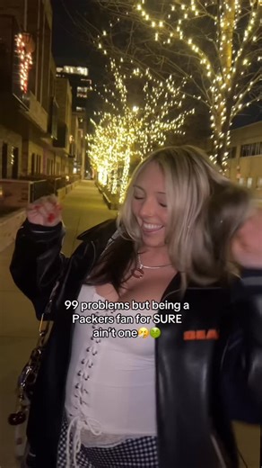 Bree on Instagram: "BEAR TF DOWN BABY BEARS BY A MILLION"