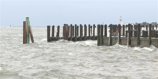 Old Saybrook sees steady wind from coastal storm