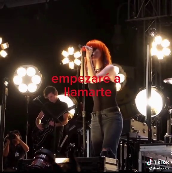 (One Of Those) Crazy Girls - Paramore #fyp #hayleywilliams #paramore #textorojo #fypシ゚viral