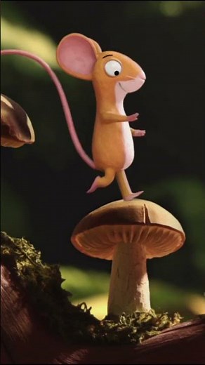 Mouse Goes for a Morning Stroll | Shorts