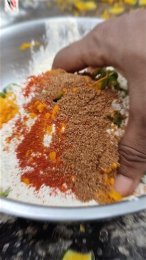 ￼ Special snacks recipe 😋😋 pumpkin Pakoda recipe #viral #pakora #yourcookingvlog