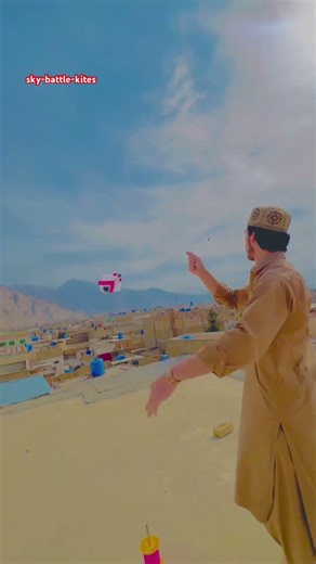 Part(6) quetta #kite #KiteFlying#KitesInTheSky#FlyHigh#SkyVibes#ColorfulSky#windandfreedom