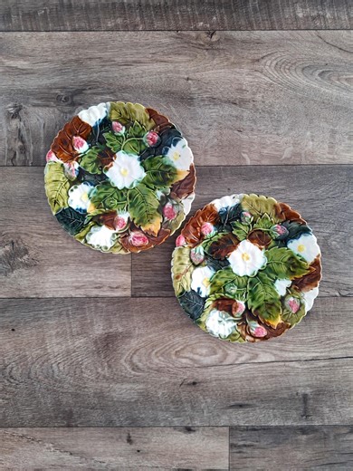 Majolica Strawberry Plate, Antique French Onnaing Style, C.1900, Rich Glaze and Raised Relief Christmas Gift, Sold Individually - Etsy