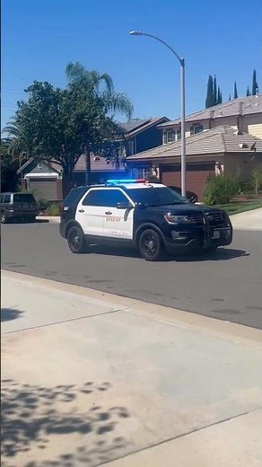 2x LASD Arriving On Scene Code 2