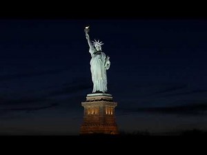 Harbor Lights Cruise | Sunset Skyline Boat Tour NYC | Circle Line Sightseeing