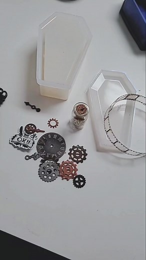 the making of a steampunk coffin box 😊 #foryoupage #cute #art #cool #resin #fun #craft