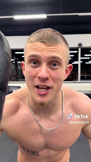 Master the Reverse Muscle Up Challenge Today