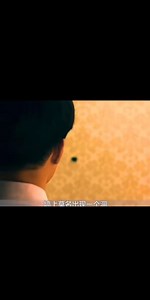 墙上莫名出现一个洞