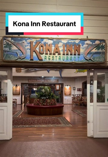 probably my favorite restaurant i tried on the island 📍Kona Inn Restaurant in Kailua Kona, Big Island Hawaii #konafood #bigislandhawaii #bigislandfood #seafood #mudpie