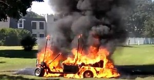 This Is What It Looks Like When a Golf Cart Burns to the Ground (Video)