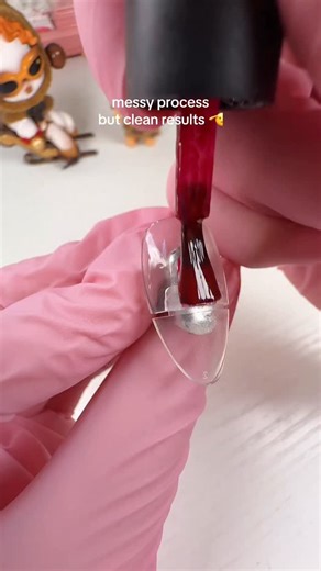 Kitumi ᙏ̤̫ on Instagram: "painting the vampire slayer set! this set is now sold out because it takes 6 hours to paint and i need a break 🤩 but thank you all for loving this design!!! #cliponnails #pressonnails #nailtutorial #nailart #nails"