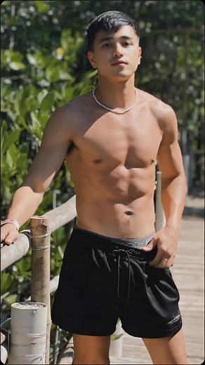 \nJeff Jayson Santos: The Hottest Pinoy Hunk Boxer Philippines