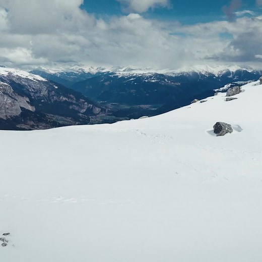 2.4K views · 284 reactions | Introducing drop 1 of FW 25/26. Featuring re-boots of your favourite heavy hitters, alongside some new pieces for the season. | Elhofreestyle | Facebook