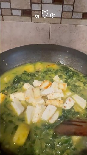 ❤️Saag Paneer made the old-school way — ❤️slow-cooked leafy greens with soft paneer #saag #ytshorts