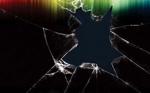 HTC tries to woo U.S. customers with free screen damage cover in HTC Advantage program