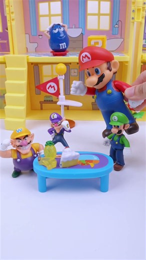 Waluigi, Mario Is Watching! 👀🍰