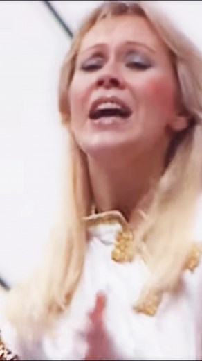 ABBA Most popular song on Spotify 🌟 #fyp #foryoupage #foryou #viral #fördig #fördigpage #agnethafältskog #bjornulvaeus #bennyandersson #annifridlyngstad #agnetha #bjorn #benny #annifrid #frida #sweden #sverige #svenska #abbaedit #abbasongs #70s #80s #spotify #pop #popular #popularsong #abbatok #abbaforever #abba #ABBA @ABBA